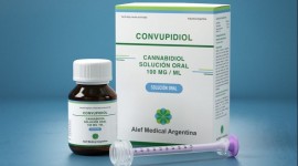 La primera especialidad medicinal de CBD aprobada en la Argentina ya está disponible en las droguerías