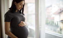 La Sociedad Argentina de Pediatría emitió un informe en el que recomienda  ‘Cero’ marihuana durante el embarazo y la lactancia
