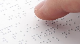 El Senado aprobó la incorporación del sistema braille en los medicamentos